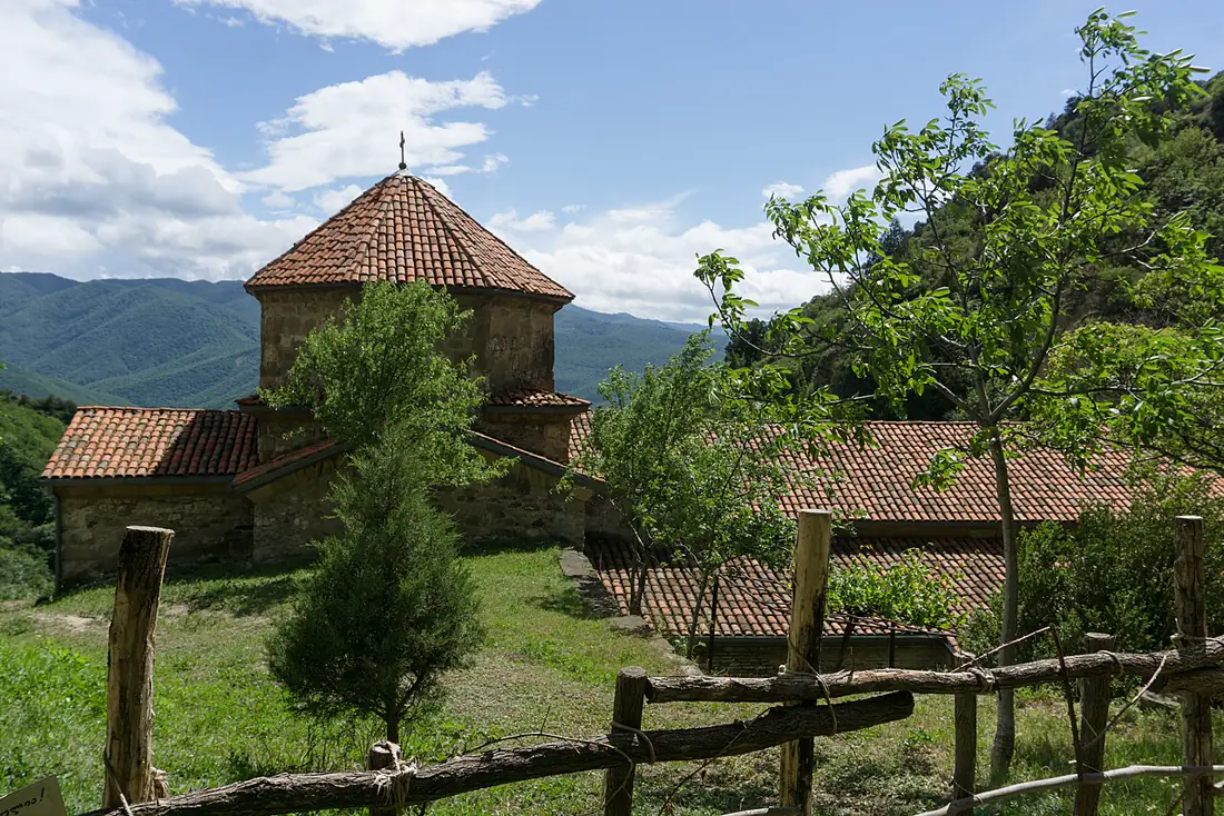 შიომღვიმე