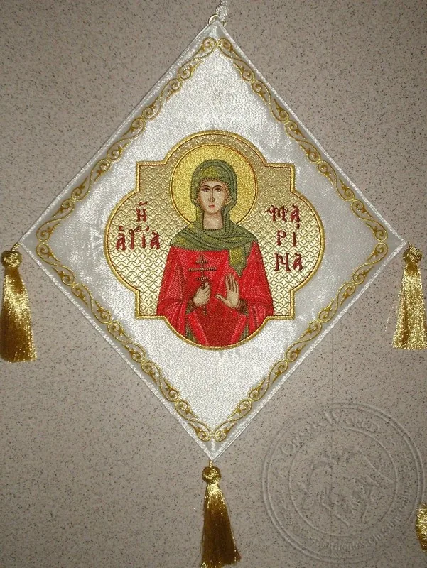 წმინდა მარინე მედალიონში, სამღვდელო ენქერი