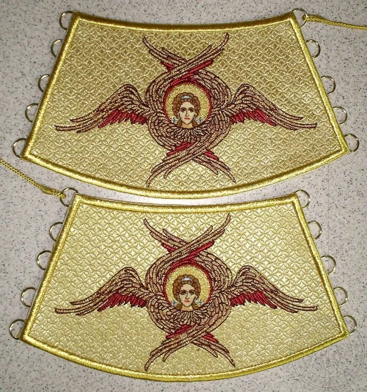 ექვსფრთიანები, სამღვდელო სამკლავეები