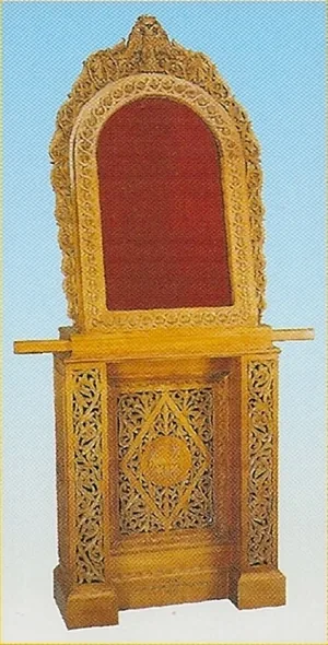 Iconstand Woodcarved Design 3