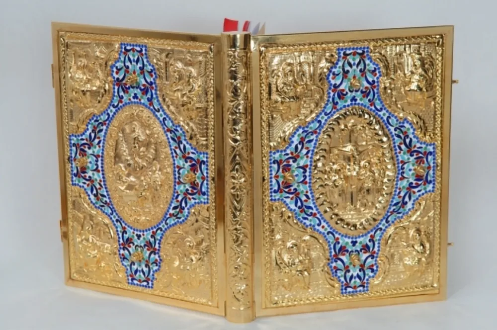 Gospel Cover with Enamel Rhombus Design