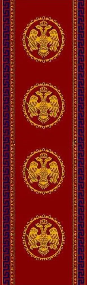 Церковный коридор с византийским двуглавым орлом красного цвета