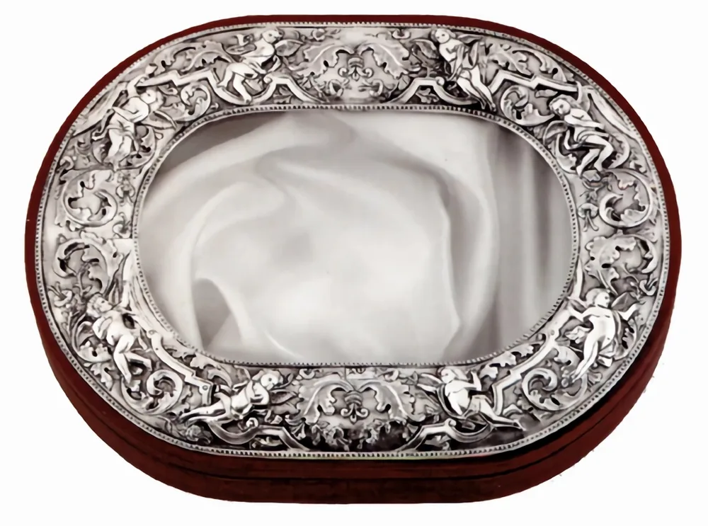 Silver Crownbox Oval Design