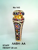 კვერთხი მინანქრით, 143