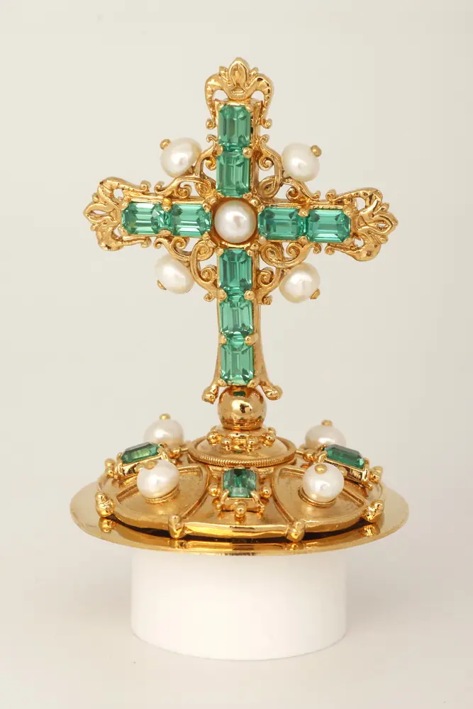 Mitre cross №19 / cubic zirconia / gilding