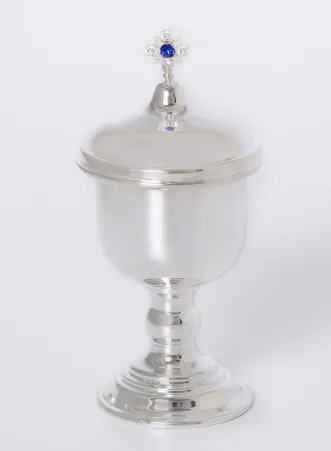 Vessel travel for Communion silver