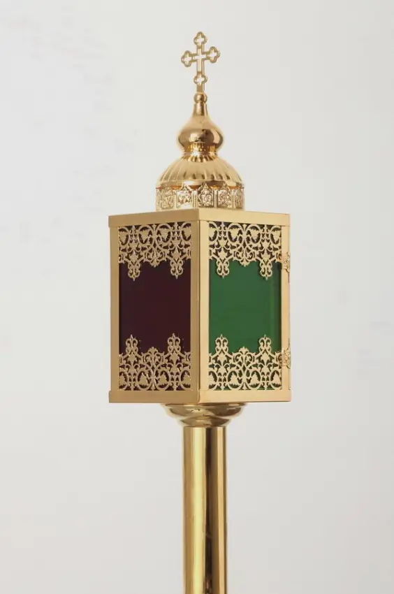 Easter lantern 4-faceted for a candle gilding on pole
