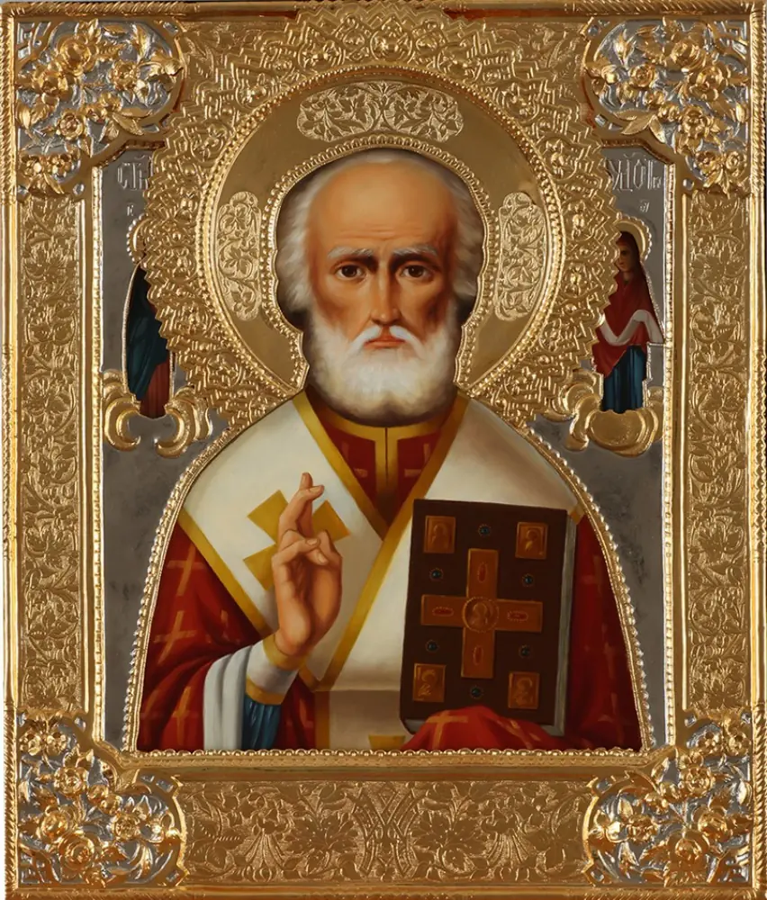 Painted icon of St Nicholas the Wonderworker 24×30, oil, riza cover №227, gilding