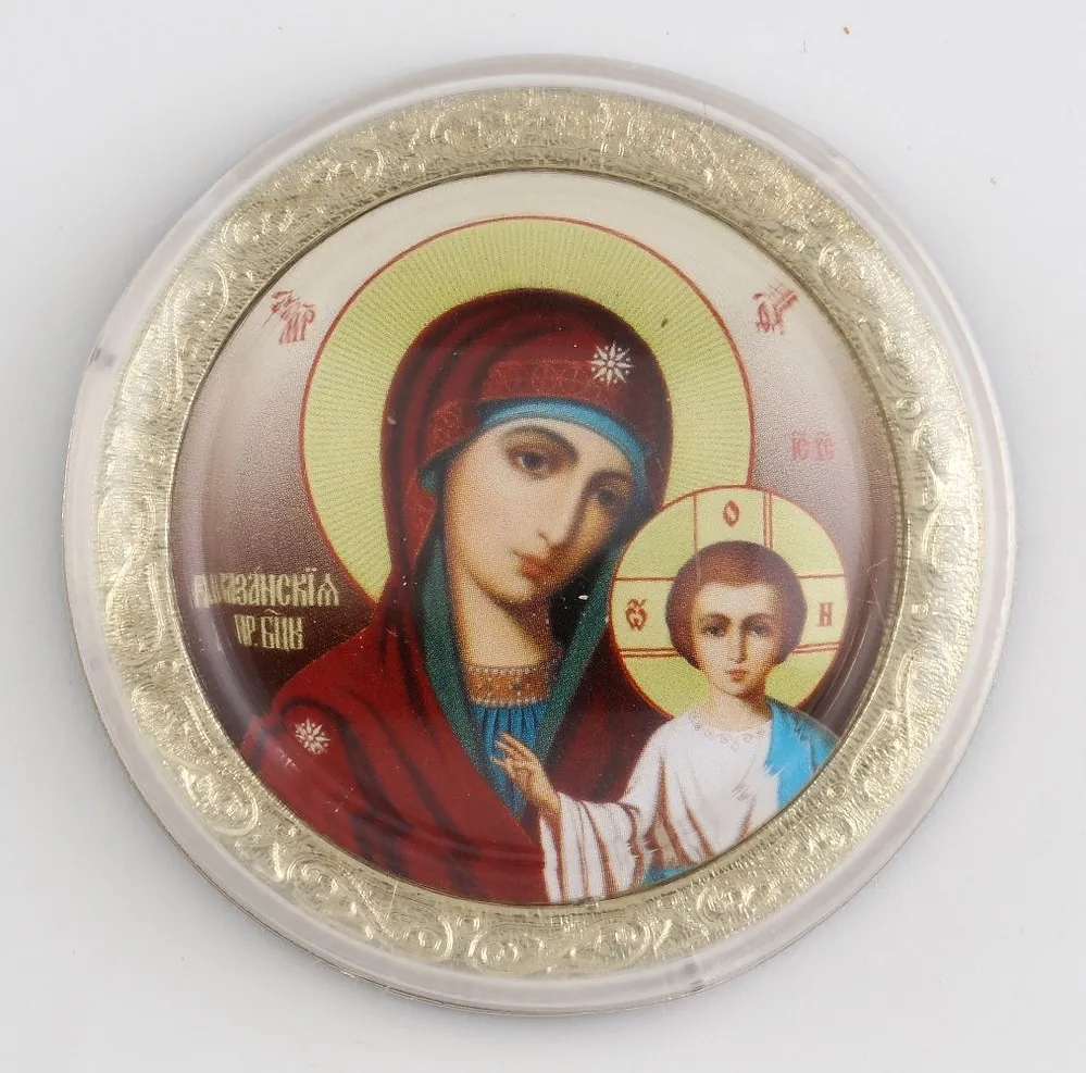 Икона в пластмассовой рамке 4х5 круглая №2 Казанская БМ 14