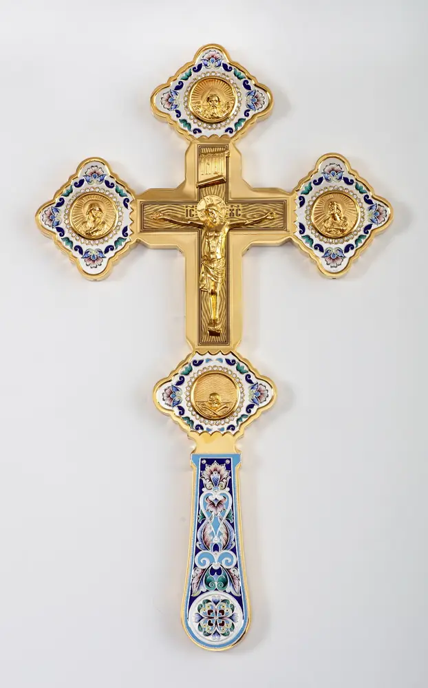 Altar cross filigree, painting, cast Crucifixion and images, laser engraving, gilding, silver plating