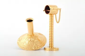Stand for a staff gilding without frame
