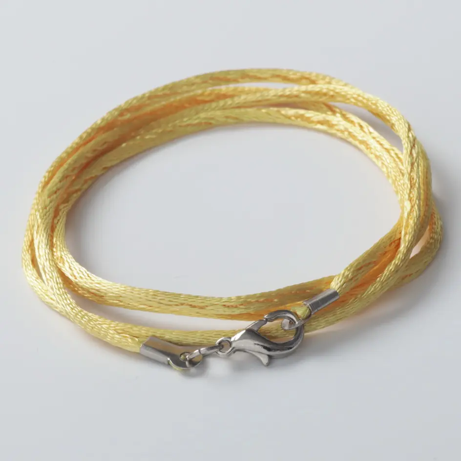 Cross cord silk 2 mm with snap hook