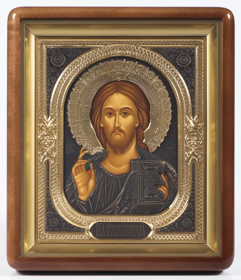 Icon in icon case 18×24 shaped, tempera, combined riza (gilt patina) Saviour