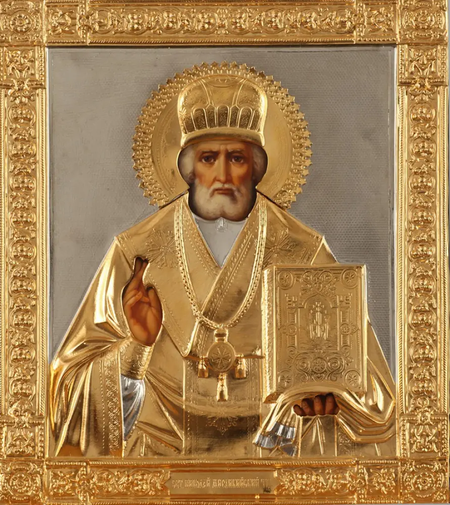 Painted icon of St Nicholas the Wonderworker 30×40, oil, riza cover №50, gilding