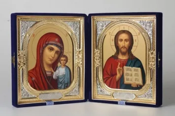 Folding icon in case 18×24 velvet, tempera, riza frame partly gilded Saviour-Kazan Mother of God 1