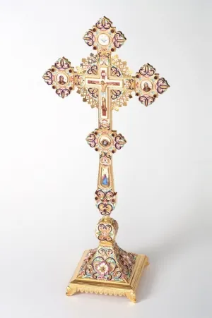 Altar cross on stand, enamel miniature, filigree, painting, engraving / gilding