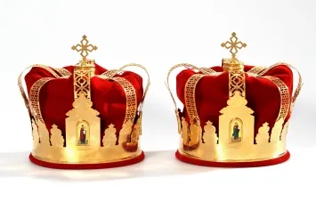 Crowns №10 gilding with holders (pair)