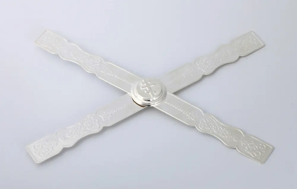 Asterisk with an eye / for a paten Ø 220 mm / stamped silver