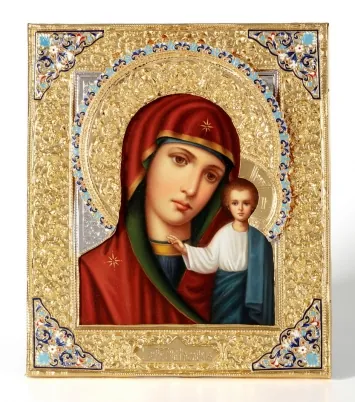 Painted icon of the Mother of God «Kazan» 24×30, oil, riza cover №1, enamel, gilding