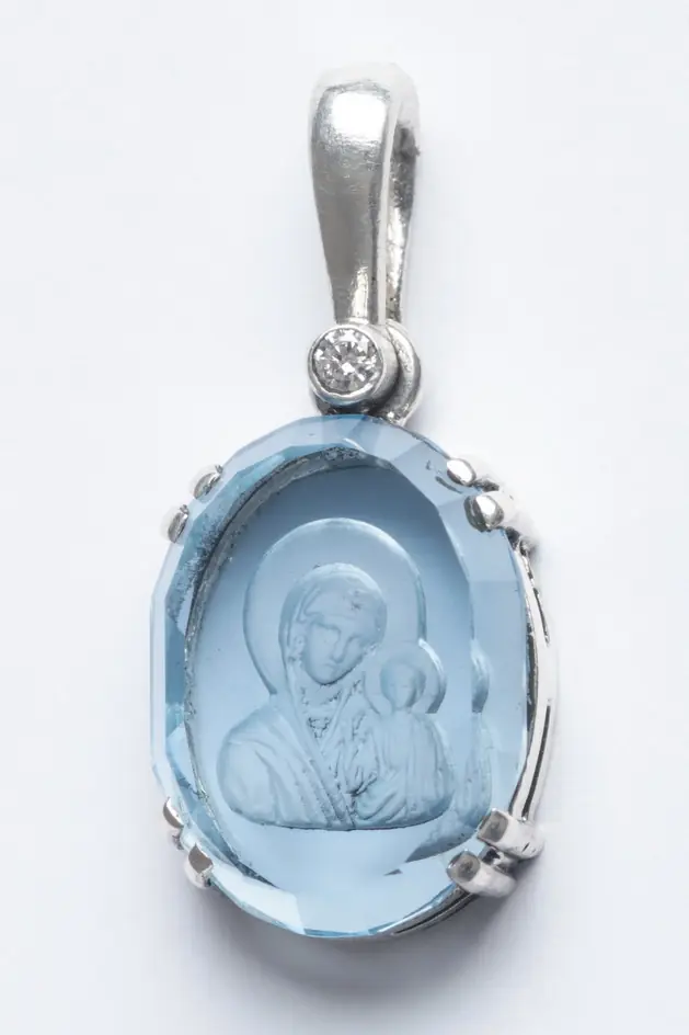 Neck icon №20 intaglio oval 12 * 16 nano-topaz silver Kazan Mother of God
