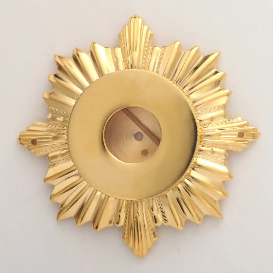 Reliquary on icon gilding