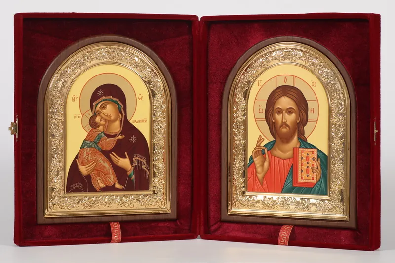 Folding icon in case 18×24 velvet, tempera, arched, gilded frame Saviour-Vladimir Mother of God
