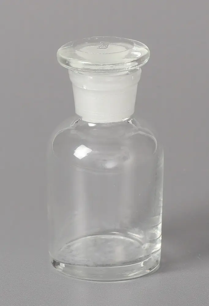 Glass chrism vessel №4