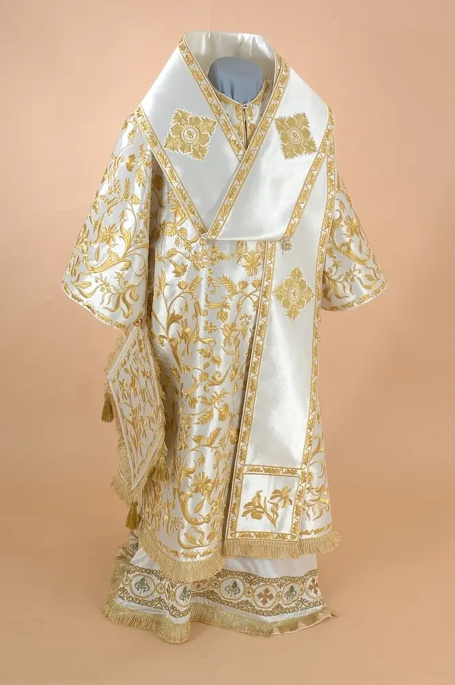 Bishop's vestment №067 brocade machine-embroidered